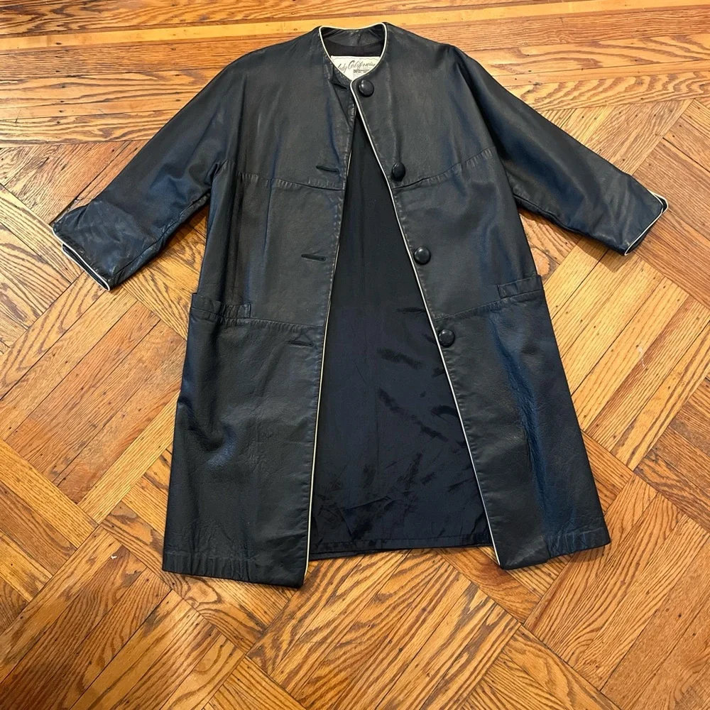 Black Women's Coat - Picture 2 of 11